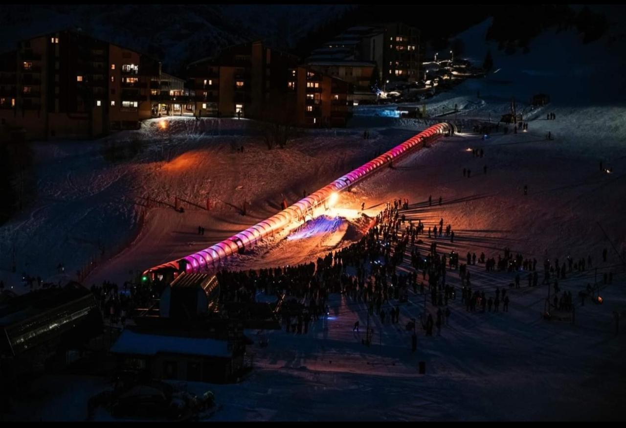 Апартаменты Les Iris T2 Station Alpe Huez Ори Экстерьер фото